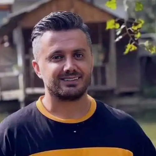 عالی یار جنگی من چشمون رنگی من